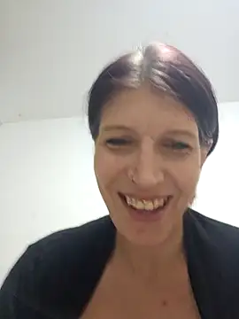 Lenchen  online show from 19, 1, 2025