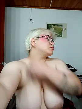 amalia love online show from 13, 9, 2025