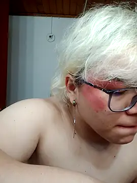 amalia love online show from 30, 10, 2025