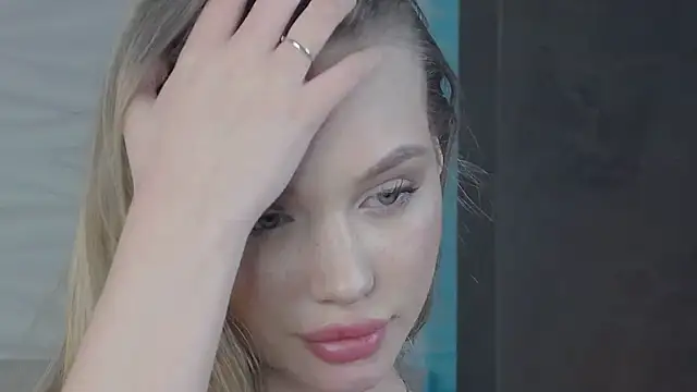 ViolaFlirt online show from 15, 2, 2025