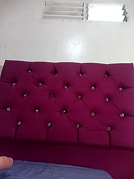 tiffany Bitch online show from 26, 11, 2025