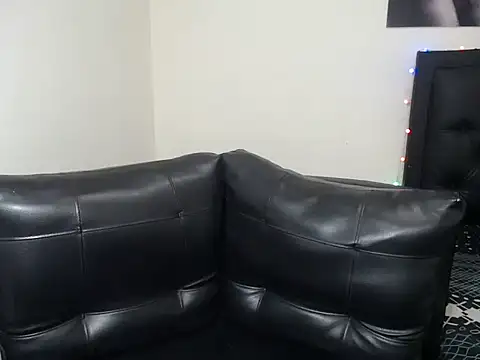 OLIVIAMISSY 02 online show from 5, 12, 2024