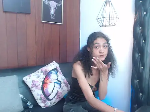 Snapshot of Aurora_ath chatting on 7, 5, 2026 Aurora ath online show from 7, 5, 2026