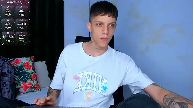 Snapshot of Adam_hard_ chatting on 3, 2, 2025 Adam hard online show from 3, 2, 2025