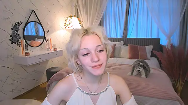 VelvetVixen155 online show from 6, 12, 2024