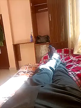 Snapshot of RRahullove69 chatting on 29, 10, 2025 RRahullove69 online show from 29, 10, 2025