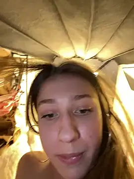 Lia  Love online show from 10, 1, 2025