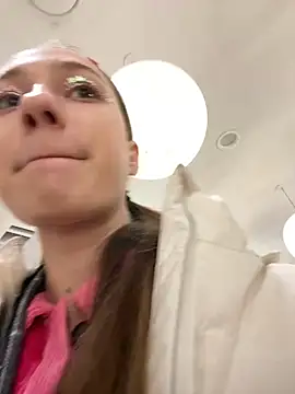 Lia  Love online show from 13, 2, 2025