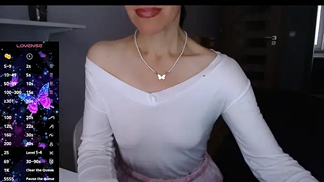 Snapshot of Pepper_mur chatting on 4, 10, 2025 Pepper mur online show from 4, 10, 2025