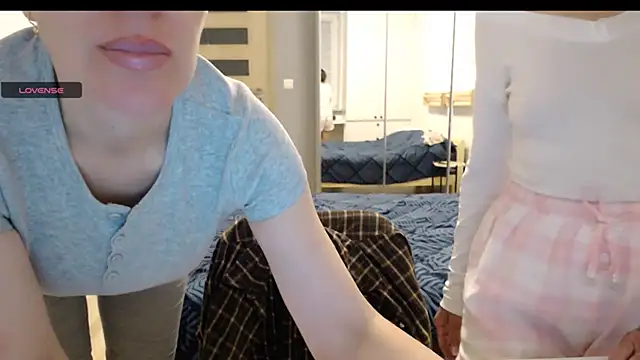 Snapshot of Pepper_mur chatting on 6, 10, 2025 Pepper mur online show from 6, 10, 2025