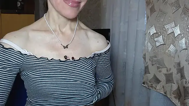 Snapshot of Pepper_mur chatting on 24, 11, 2025 Pepper mur online show from 24, 11, 2025