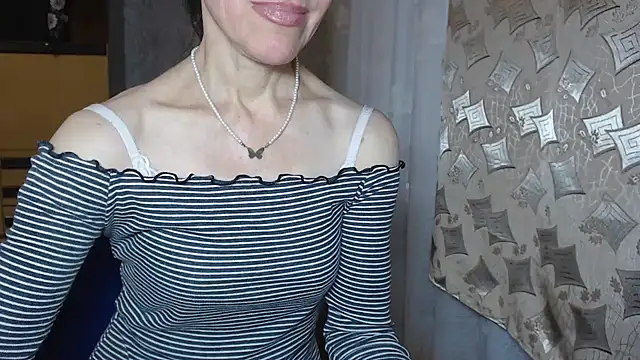 Snapshot of Pepper_mur chatting on 27, 11, 2025 Pepper mur online show from 27, 11, 2025