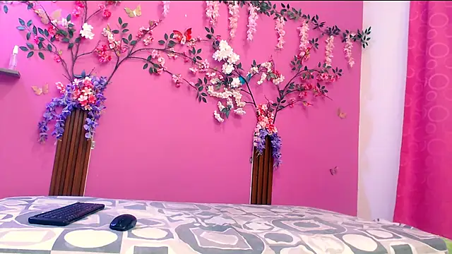 Snapshot of analdeepalejandra18 chatting on 22, 10, 2025 analdeepalejandra18 online show from 22, 10, 2025