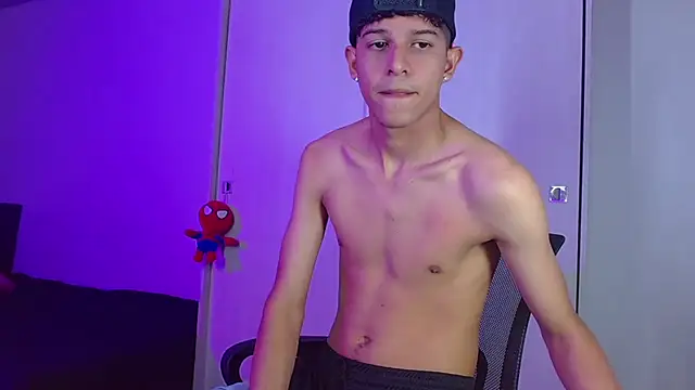 LiamGadiell online show from 22, 2, 2025