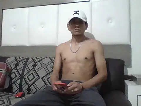 oiram27 online show from 25, 10, 2025