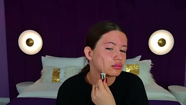 milaleoneli online show from 18, 3, 2025