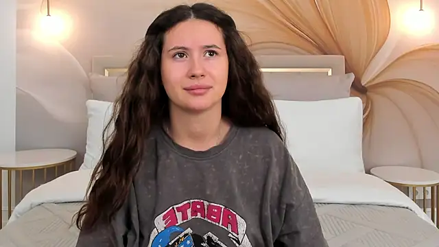 milaleoneli online show from 11, 9, 2025