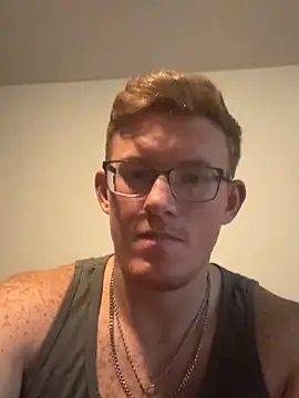 Snapshot of freckledginger369 chatting on 18, 12, 2025 freckledginger369 online show from 18, 12, 2025