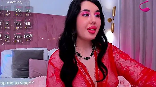 Mayzzie online show from 18, 2, 2025