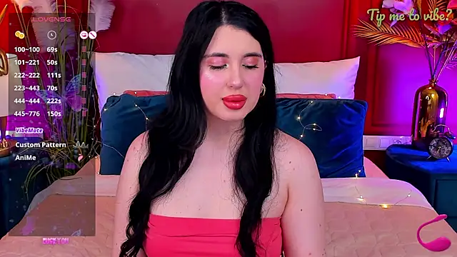 Snapshot of Mayzzie chatting on 5, 5, 2026 Mayzzie online show from 5, 5, 2026