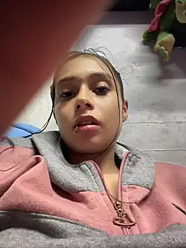 Snapshot of Bonnie_willliams19 chatting on 14, 12, 2024 Bonnie willliams19 online show from 14, 12, 2024