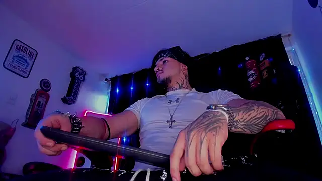 the beast master  online show from 21, 11, 2025