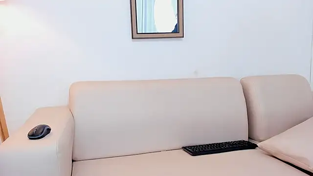 naomiii   online show from 27, 12, 2024