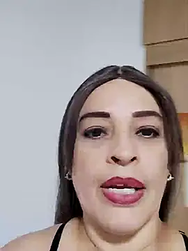Snapshot of _Prinscarlet_ chatting on 7, 2, 2025 Prinscarlet online show from 7, 2, 2025