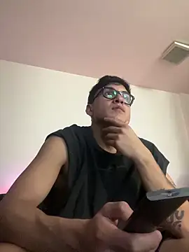 Snapshot of LCarreraa chatting on 22, 2, 2026 LCarreraa online show from 22, 2, 2026