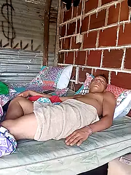 Snapshot of tayson_ chatting on 10, 1, 2025 tayson online show from 10, 1, 2025