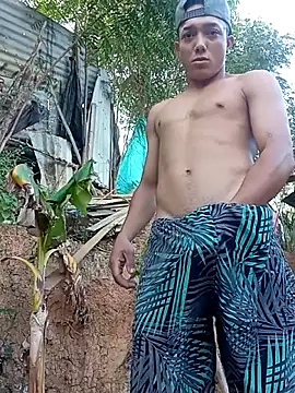 Snapshot of tayson_ chatting on 22, 11, 2025 tayson online show from 22, 11, 2025