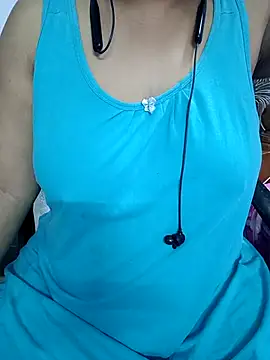 Snapshot of Yours_Radika chatting on 12, 2, 2025 Yours Radika online show from 12, 2, 2025