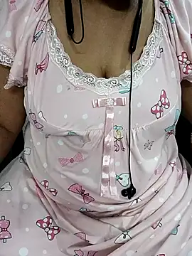 Snapshot of Yours_Radika chatting on 19, 2, 2025 Yours Radika online show from 19, 2, 2025