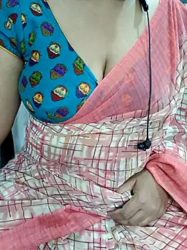 Snapshot of Yours_Radika chatting on 6, 3, 2025 Yours Radika online show from 6, 3, 2025