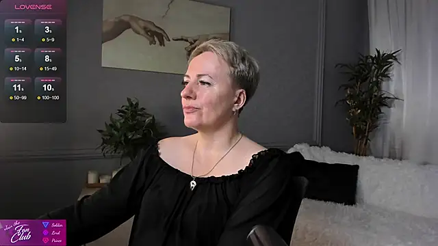 Nika Smit online show from 3, 3, 2025