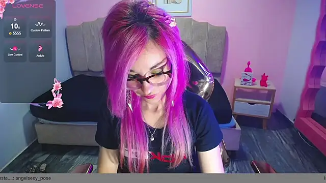 abril ch  online show from 22, 10, 2025