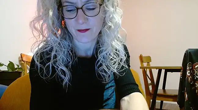 Snapshot of abbytantrika11 chatting on 14, 2, 2025 abbytantrika11 online show from 14, 2, 2025