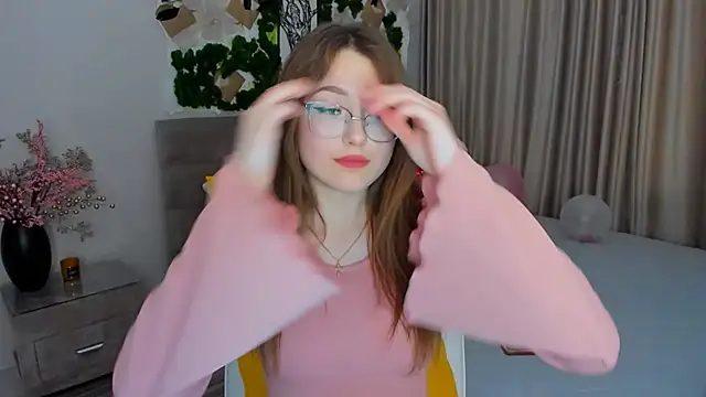 SereneFlame online show from 16, 2, 2025