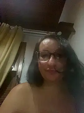 Snapshot of gloria7v05 chatting on 14, 3, 2025 gloria7v05 online show from 14, 3, 2025
