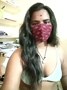 Snapshot of anitha906 chatting on 14, 12, 2024 anitha906 online show from 14, 12, 2024