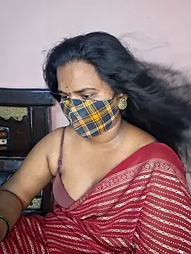 Snapshot of anitha906 chatting on 8, 9, 2025 anitha906 online show from 8, 9, 2025
