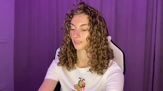 lady curls online show from 7, 12, 2024