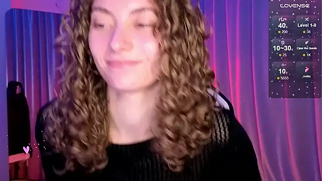 lady curls online show from 30, 1, 2025