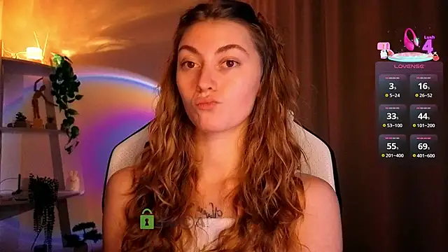 lady curls online show from 24, 3, 2026