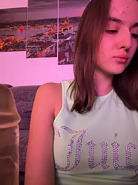 EmilyWi  online show from 17, 11, 2025