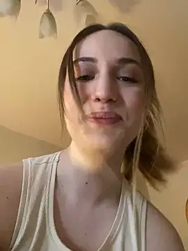 Emily the temptress  online show from 21, 12, 2024