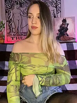 Emily the temptress  online show from 11, 1, 2025