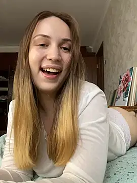 Emily the temptress  online show from 15, 3, 2025