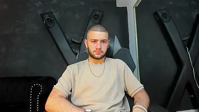 Snapshot of MaximusDick1_ chatting on 19, 9, 2025 MaximusDick1 online show from 19, 9, 2025