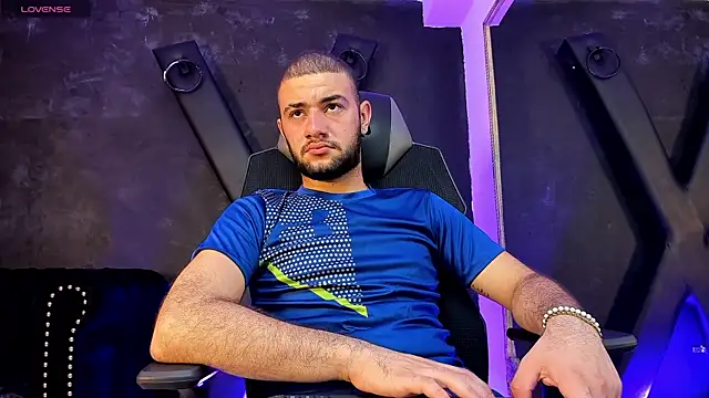 Snapshot of MaximusDick1_ chatting on 24, 9, 2025 MaximusDick1 online show from 24, 9, 2025